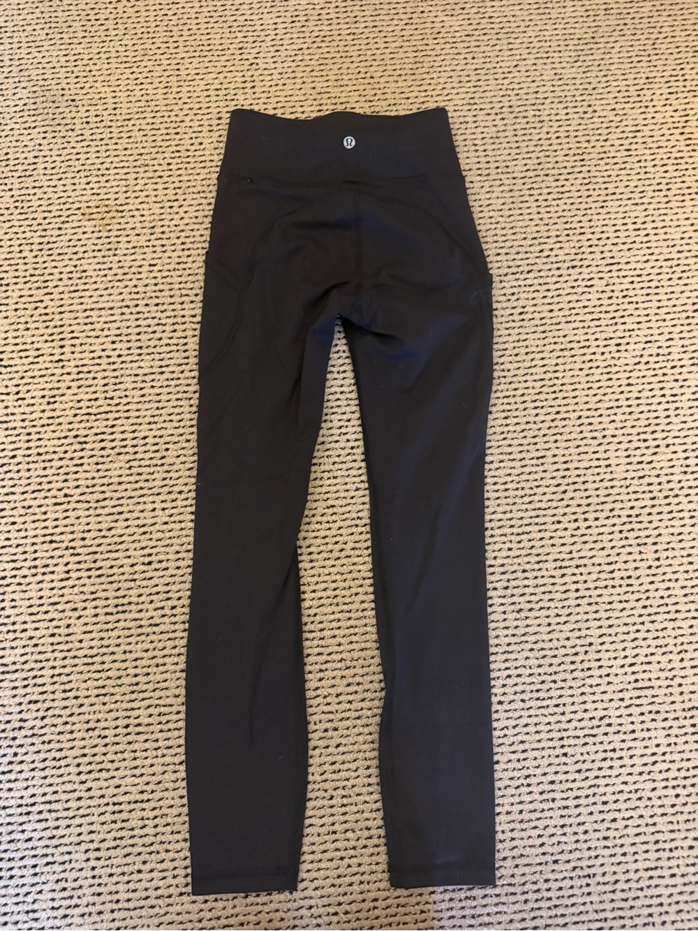 Lululemon Women's Black High-Waist Performance Leggings - Picture 3 of 4
